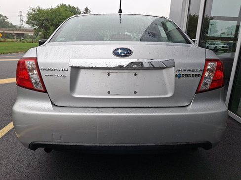 Used 2011 Subaru Impreza 2.5i AWD/4WD image 6