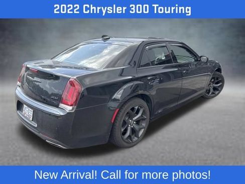Used 2022 Chrysler 300 Touring w/ Sport Appearance Package RWD image 2