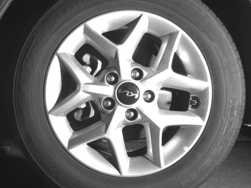 Used 2025 Kia Soul LX w/ LX Technology Package FWD image 12