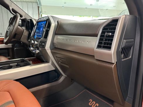 Used 2022 Ford F250 King Ranch w/ King Ranch Ultimate Package AWD/4WD image 39