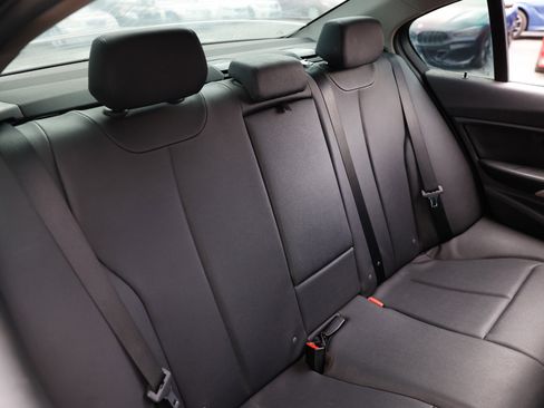 Used 2014 BMW 320i Sedan image 14