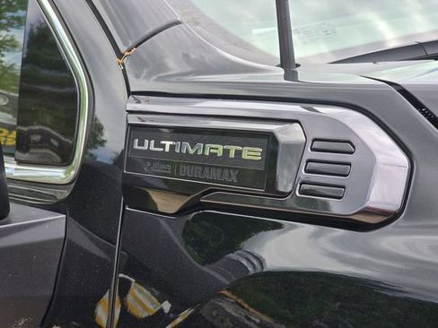 Used 2025 GMC Sierra 3500 Denali Ultimate image 6