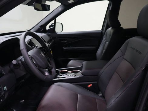 New 2026 Honda Ridgeline Black Edition image 8