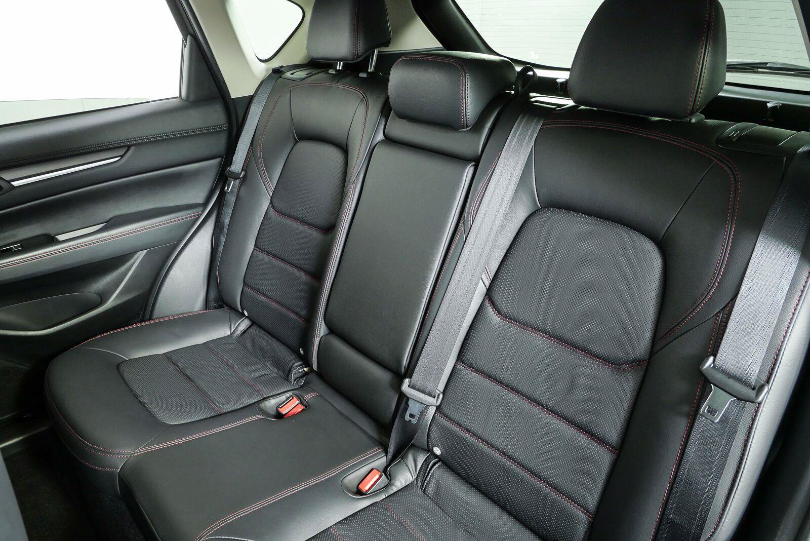 Used 2024 MAZDA CX-5 Carbon Edition AWD/4WD image 18
