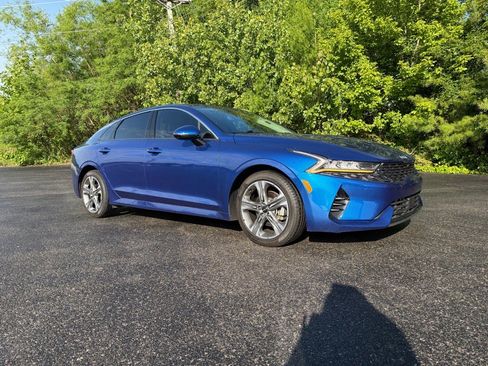 Used 2023 Kia K5 EX w/ EX Premium Package FWD image 2