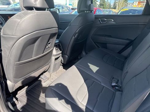 Used 2026 Kia Sportage SX Prestige image 16