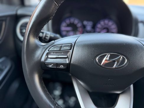 Used 2021 Hyundai Kona SEL AWD/4WD image 32