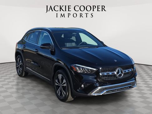 Certified 2025 Mercedes-Benz GLA 250 GLA 250 image 3