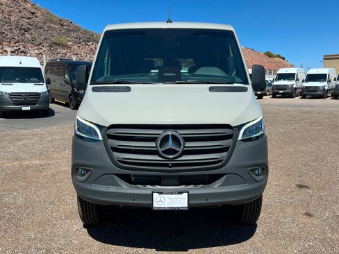 New 2026 Mercedes-Benz Sprinter 2500 image 8