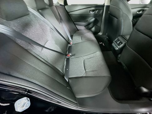 Used 2025 Honda Accord LX image 19
