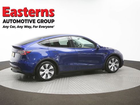 Used 2021 Tesla Model Y Long Range AWD/4WD image 37