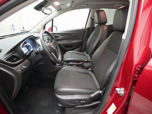 Used 2018 Buick Encore Preferred image 7