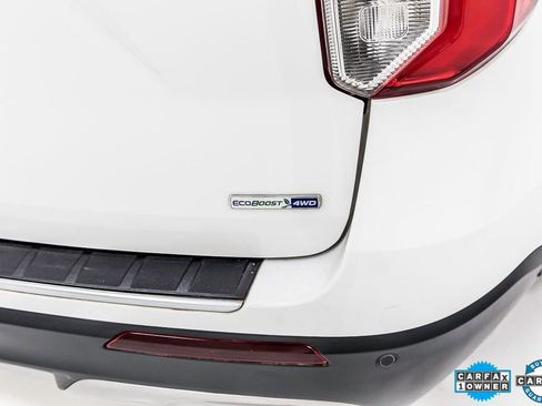 Used 2020 Ford Explorer Platinum w/ Premium Technology Package image 9