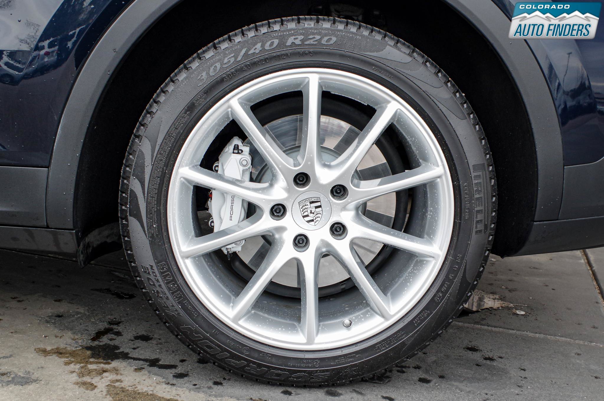Used 2020 Porsche Cayenne AWD/4WD image 26