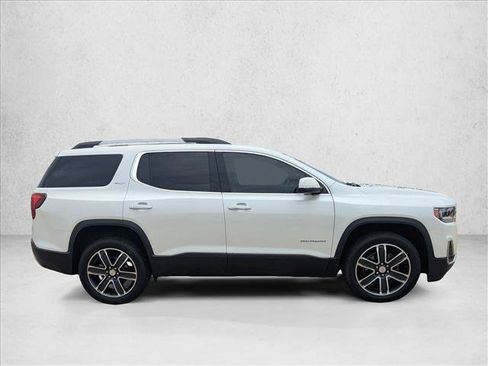 Used 2023 GMC Acadia SLT w/ Technology Package FWD image 4