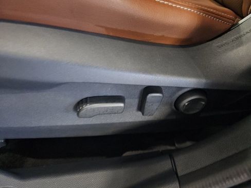 Used 2022 Subaru Outback Touring XT w/ Popular Package #2 image 25