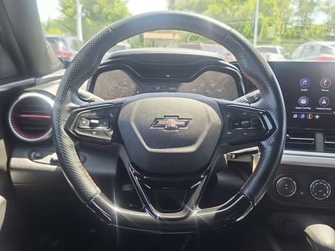 Used 2024 Chevrolet Trax RS w/ Driver Confidence Package FWD image 15