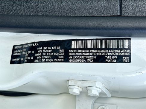 Used 2018 Jeep Renegade Latitude image 35