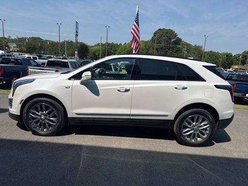 Used 2021 Cadillac XT5 Sportv w/ Platinum Package AWD/4WD image 4