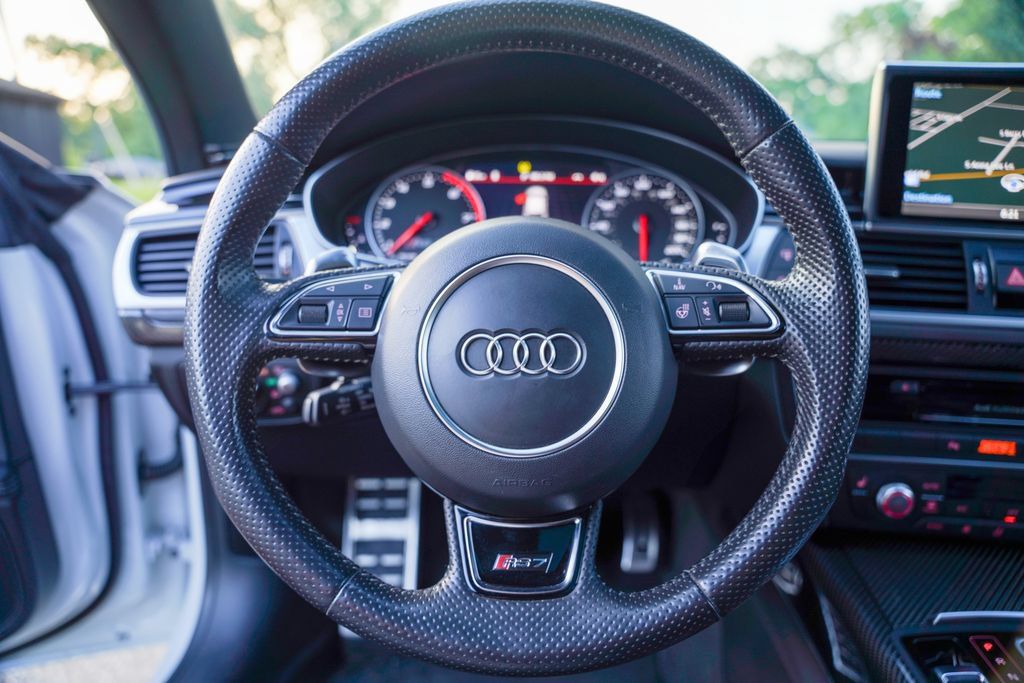 Used 2016 Audi RS 7 Prestige w/ RS 7 Dynamic Package AWD/4WD image 13