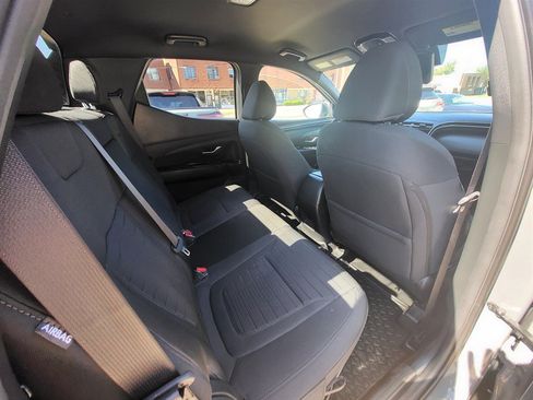 Used 2024 Hyundai Santa Cruz SEL FWD image 10