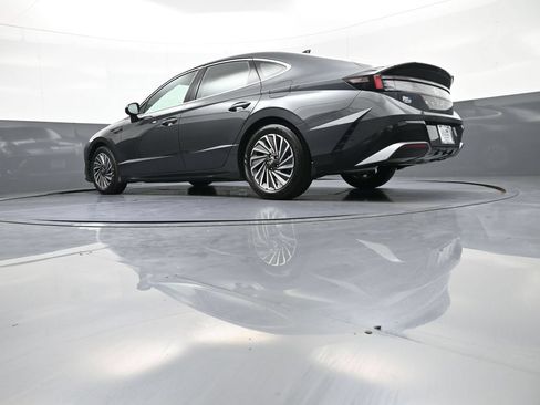 Used 2026 Hyundai Sonata SEL FWD image 32