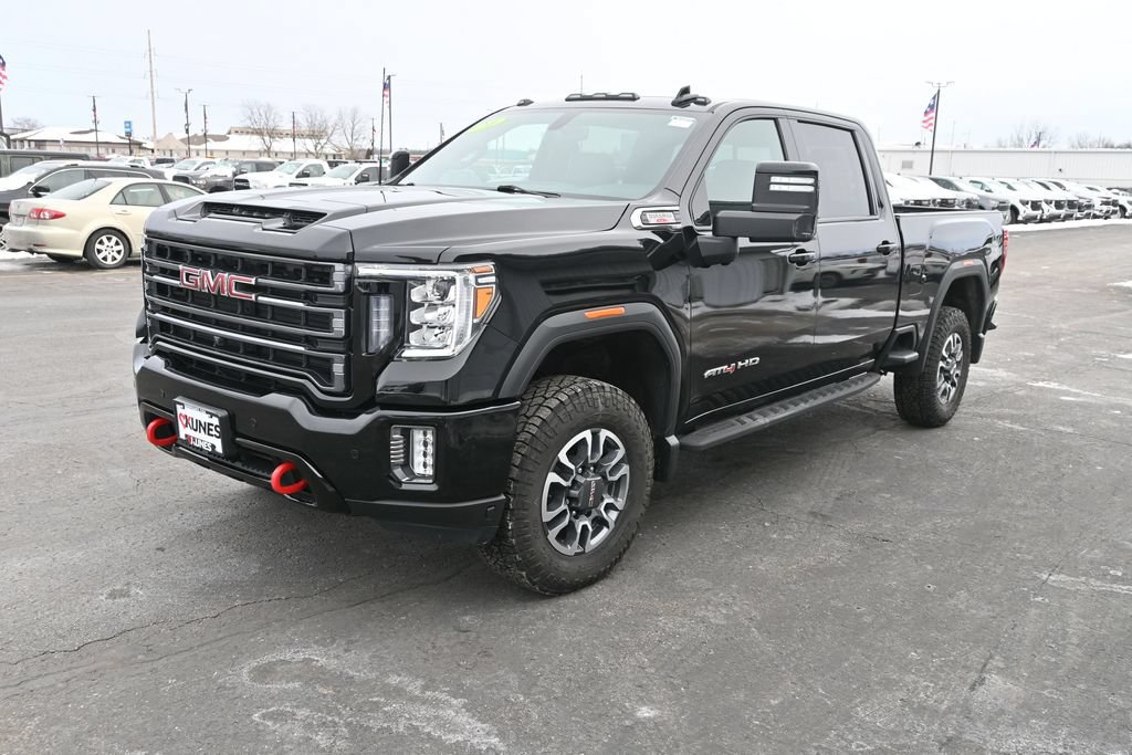 Used 2021 GMC Sierra 3500 AT4 w/ AT4 Preferred Package AWD/4WD image 2