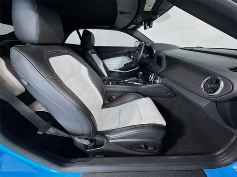 Used 2023 Chevrolet Camaro LT RWD image 21