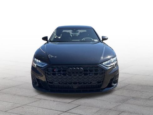 Used 2022 Audi S8 w/ S8 Comfort Plus Package AWD/4WD image 16