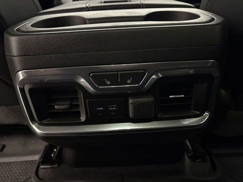 Used 2022 Chevrolet Silverado 3500 High Country w/ Z71 Off-Road Package AWD/4WD image 35