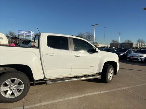 Used 2018 GMC Canyon SLE w/ SLE Convenience Package image 4