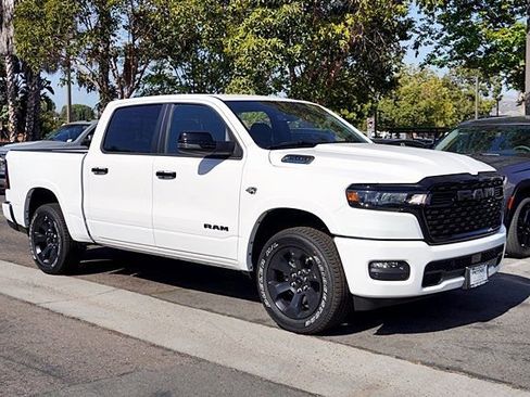 New 2026 RAM 1500 Big Horn AWD/4WD image 6