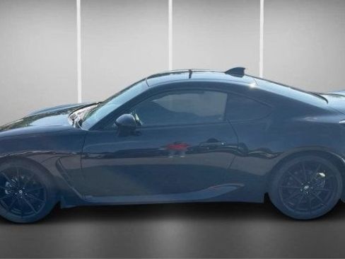Used 2023 Toyota GR86 Premium RWD image 14