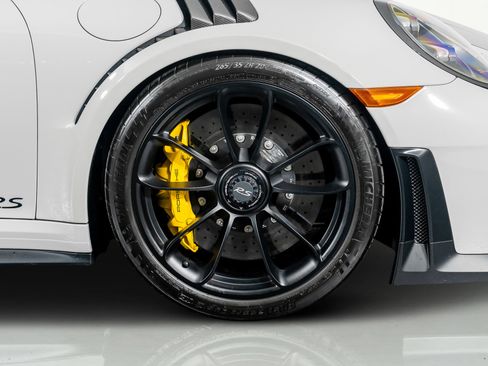 Used 2018 Porsche 911 GT2 RS w/ Weissach Package image 7