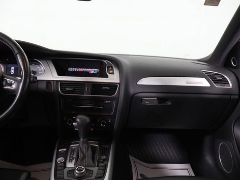 Used 2012 Audi S4 Prestige image 25