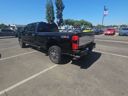 Used 2025 Ford F250 Platinum w/ Platinum Plus Package AWD/4WD image 5