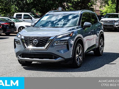 Used 2023 Nissan Rogue SL w/ SL Premium Package FWD image 3