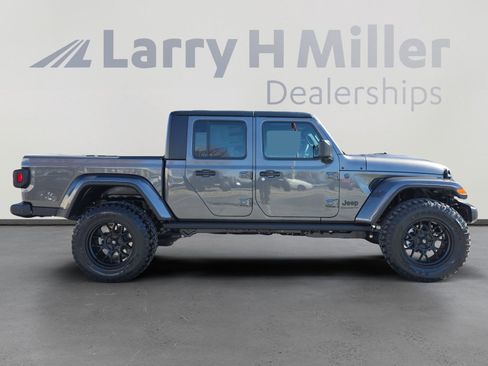 New 2026 Jeep Gladiator Sport AWD/4WD image 6