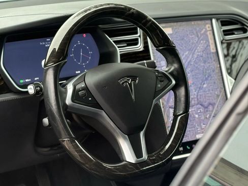 Used 2018 Tesla Model S 100D image 13