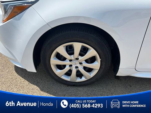 Used 2026 Toyota Corolla LE FWD image 9