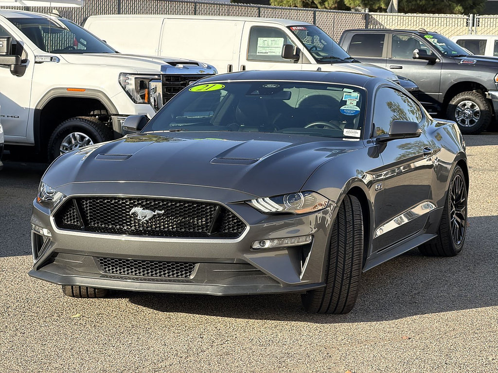 Used 2021 Ford Mustang GT Premium w/ GT Performance Package RWD image 3