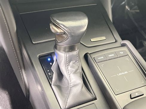 Used 2022 Lexus ES 350 image 16