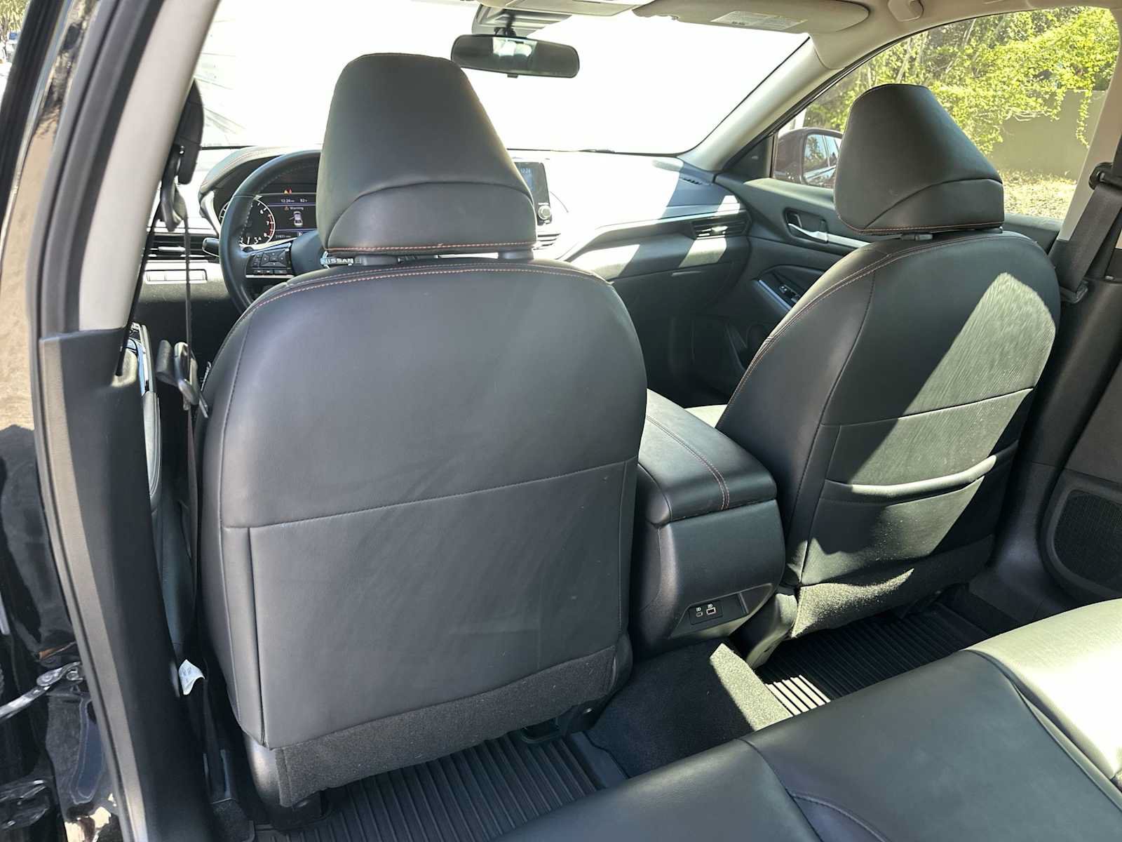 Used 2024 Nissan Altima 2.5 SR FWD image 16