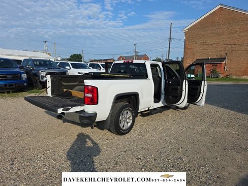 Used 2017 GMC Sierra 1500 SLE w/ SLE Value Package AWD/4WD image 31
