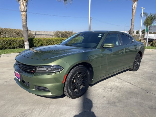 Used 2021 Dodge Charger SXT w/ Cold Weather Package RWD image 4