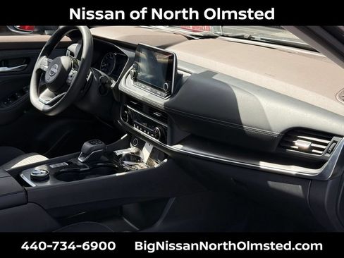 Certified 2023 Nissan Rogue SV AWD/4WD image 28