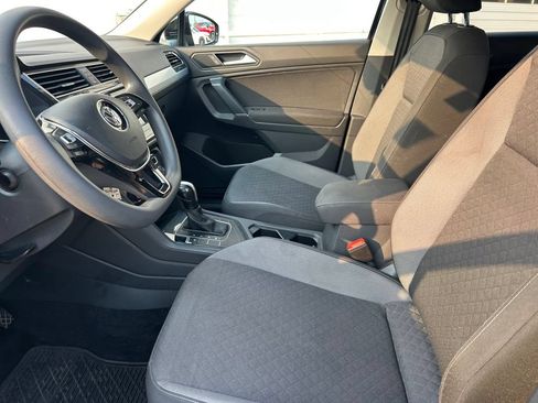 Used 2020 Volkswagen Tiguan S FWD image 11