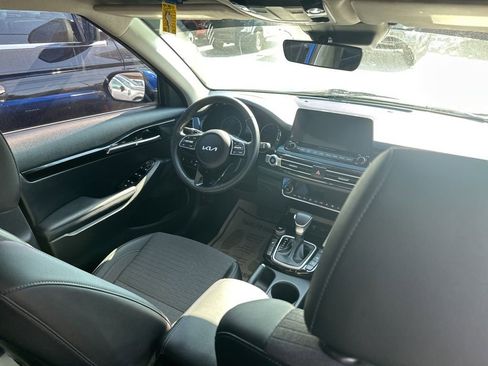 Used 2023 Kia Seltos S w/ Navigation Package image 55