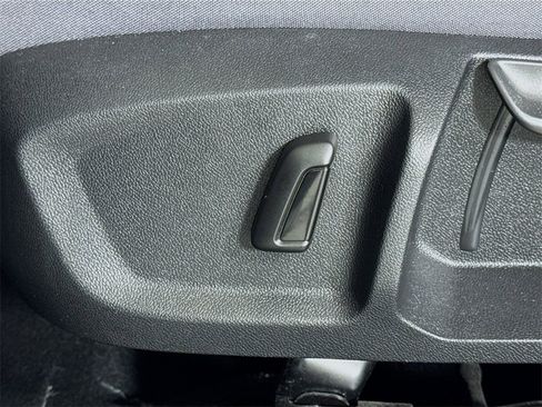 Used 2021 Volkswagen ID.4 Pro w/ ID.4 Protection Package image 18