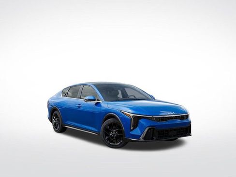 New 2025 Kia K4 GT-Line Turbo FWD image 8
